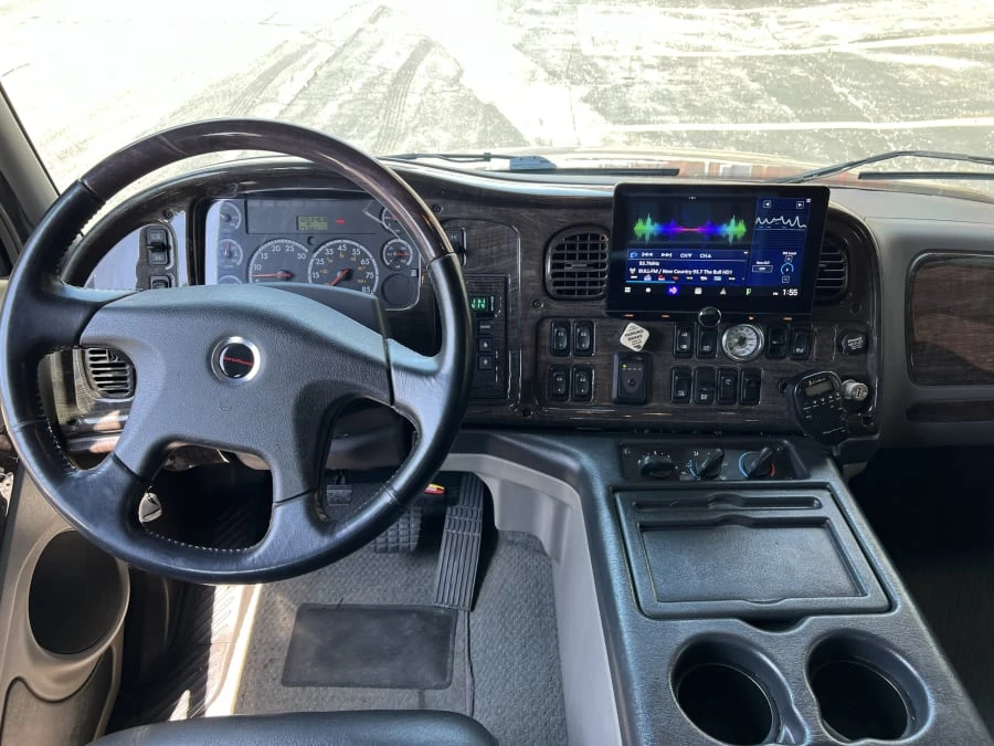 2007 Freightliner - Image 9 of 13