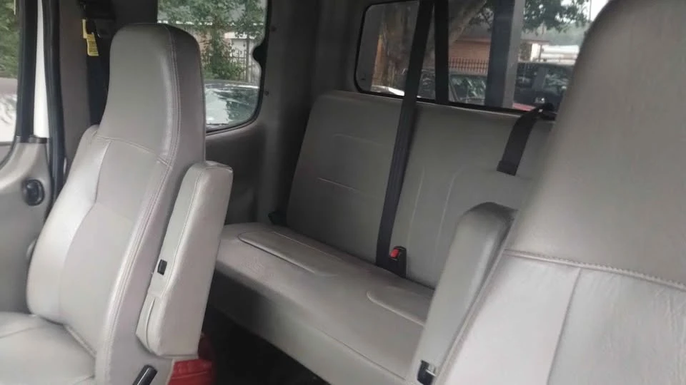 2007 Freightliner - Image 7 of 10
