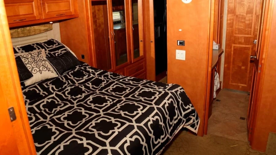 2007 Freightliner - Image 11 of 12