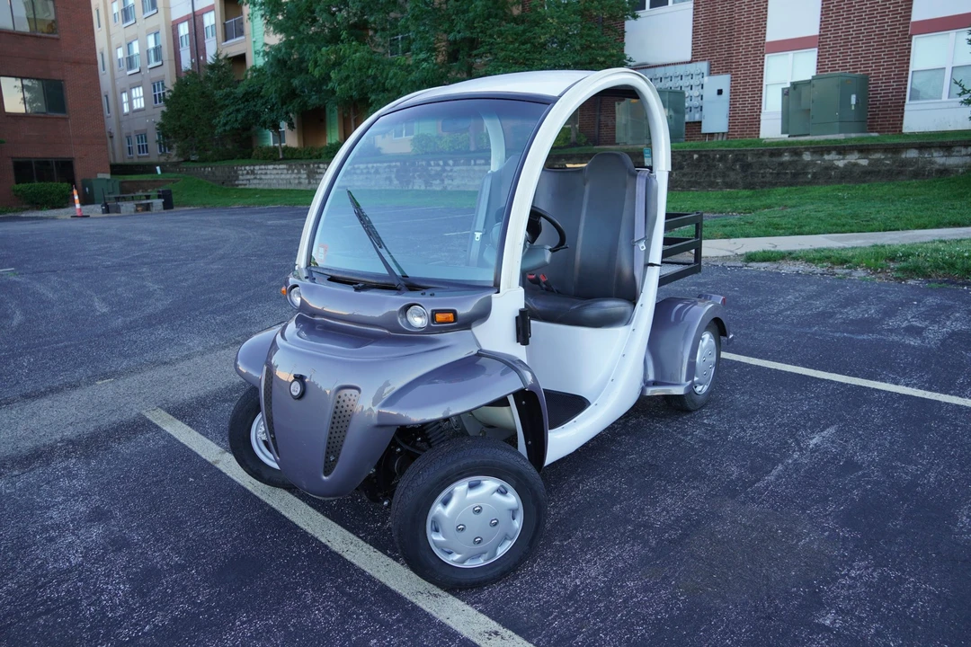 2007 Parts & Memorabilia Golf Carts - Image 13 of 31