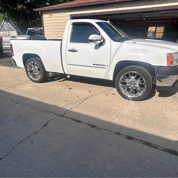 2007 GMC 1500 Regular Cab Short Bed