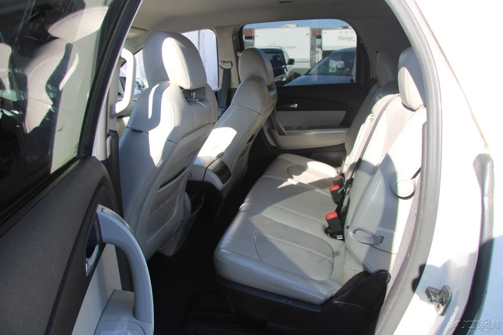 2007 GMC Acadia - Image 18 of 21