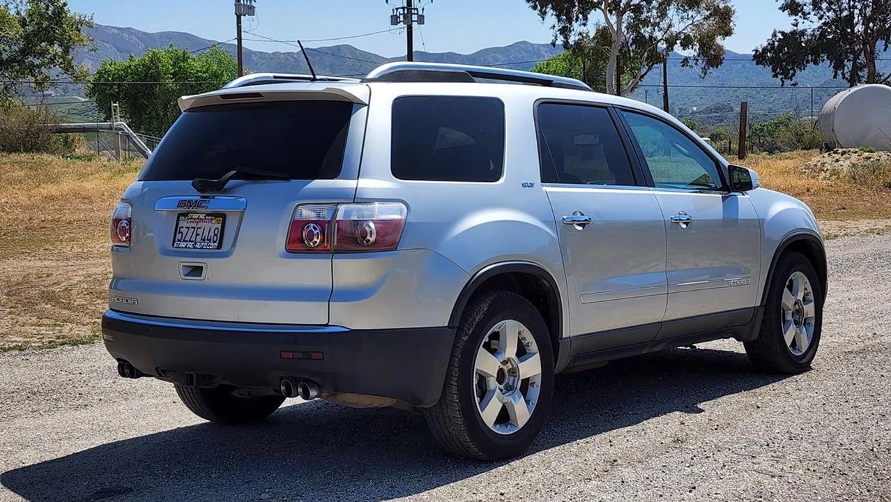 2007 GMC Acadia - Image 7 of 21