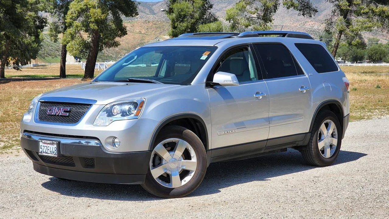 2007 GMC Acadia - Image 2 of 12