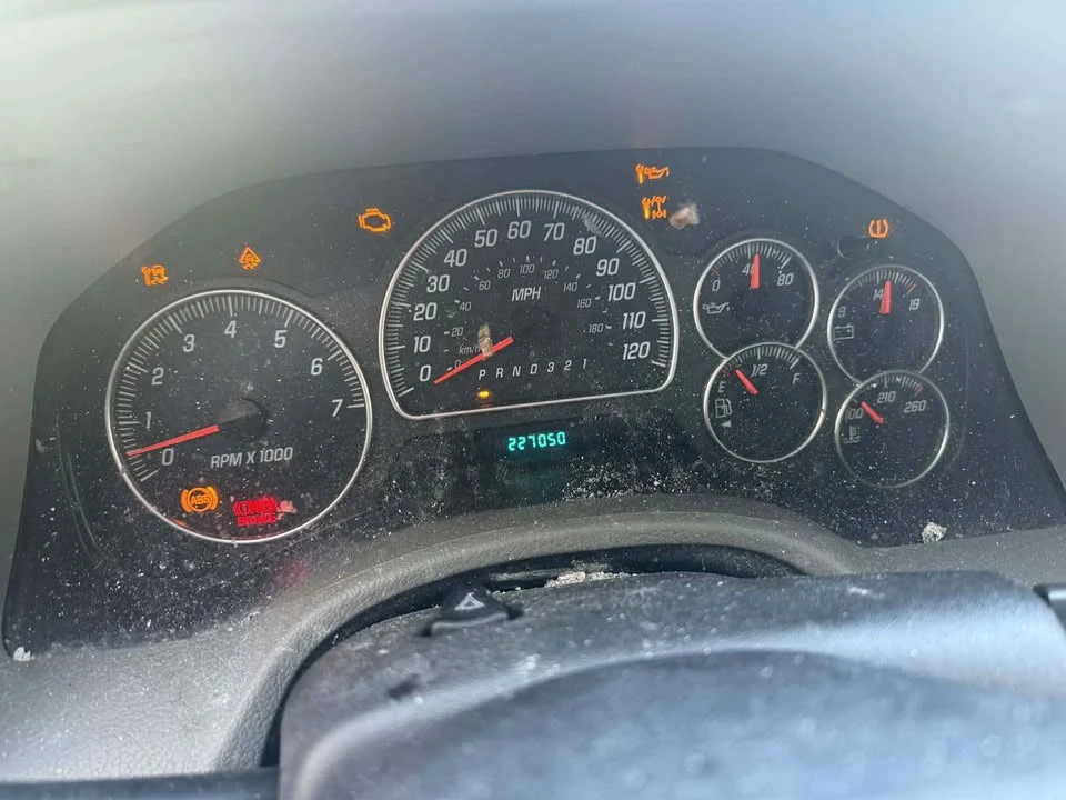 2007 GMC Envoy - Image 7 of 9