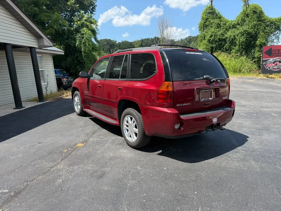 2007 GMC Envoy - Image 5 of 15