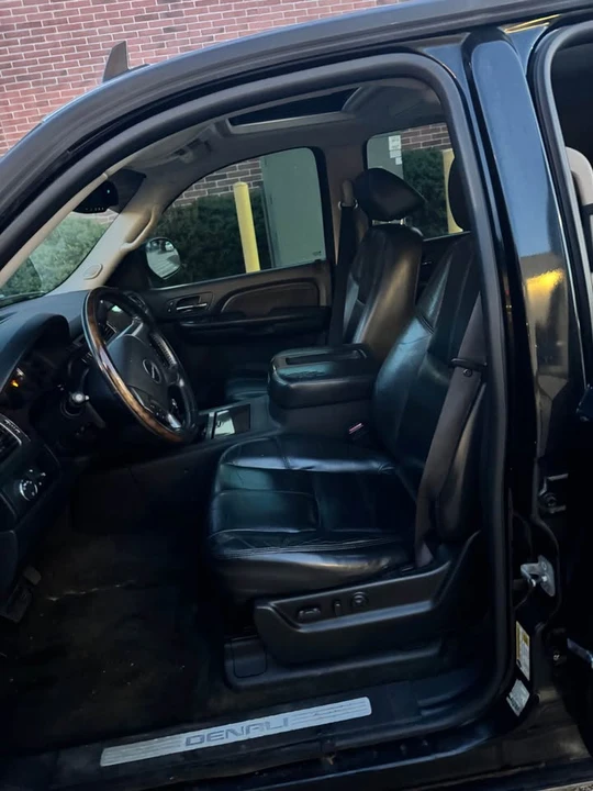 2007 GMC Envoy - Image 17 of 20