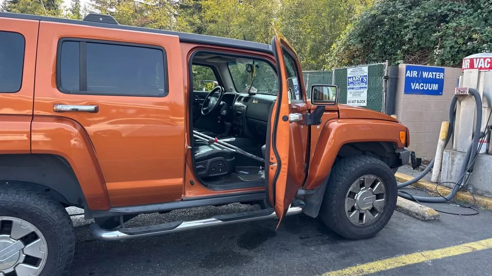 2007 GMC Hummer EV - Image 8 of 9
