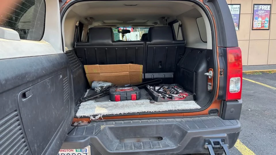 2007 GMC Hummer EV - Image 7 of 9
