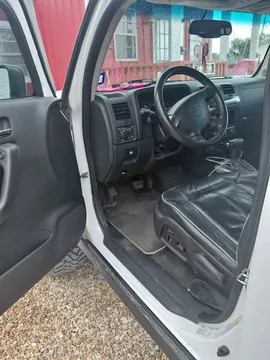 2007 GMC Hummer EV SUV