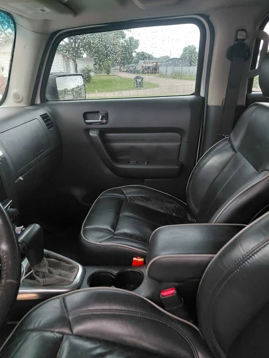 2007 GMC Hummer EV - Image 6 of 17