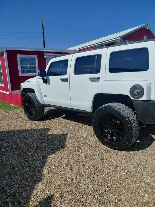 2007 GMC Hummer EV - Image 7 of 17
