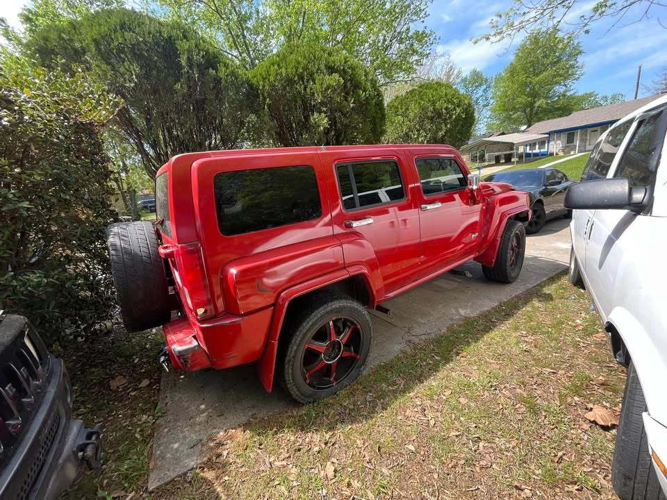 2007 GMC Hummer EV - Image 2 of 3