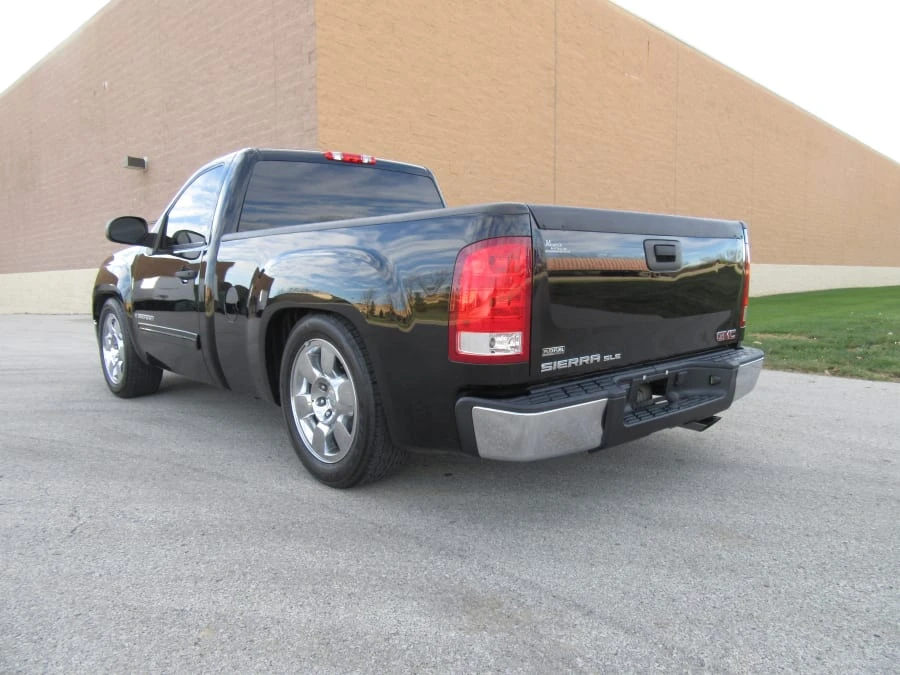 2007 GMC Sierra - Image 3 of 10
