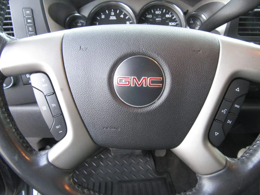 2007 GMC Sierra - Image 4 of 10