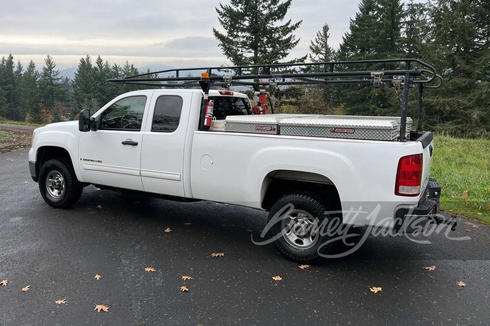 2007 GMC Sierra Heavy Duty 3rd Gen - Image 15 of 16