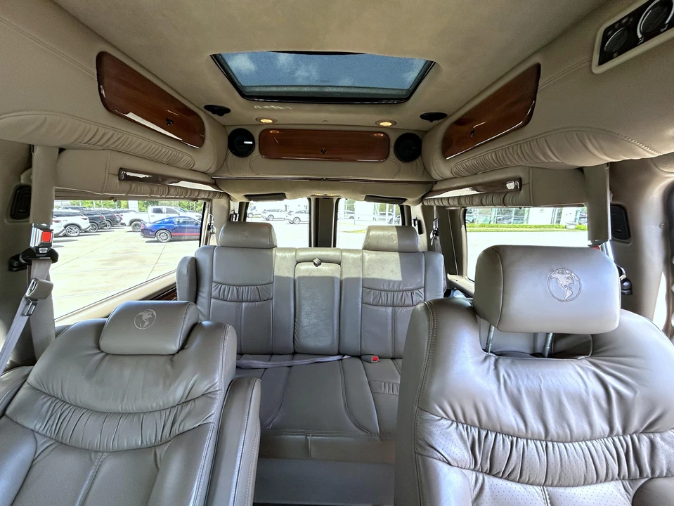2007 GMC Savana - Image 25 of 31