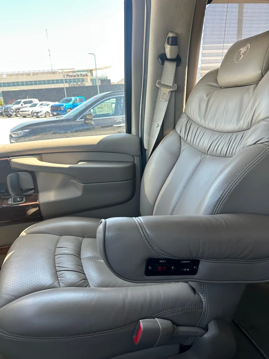 2007 GMC Savana - Image 22 of 31