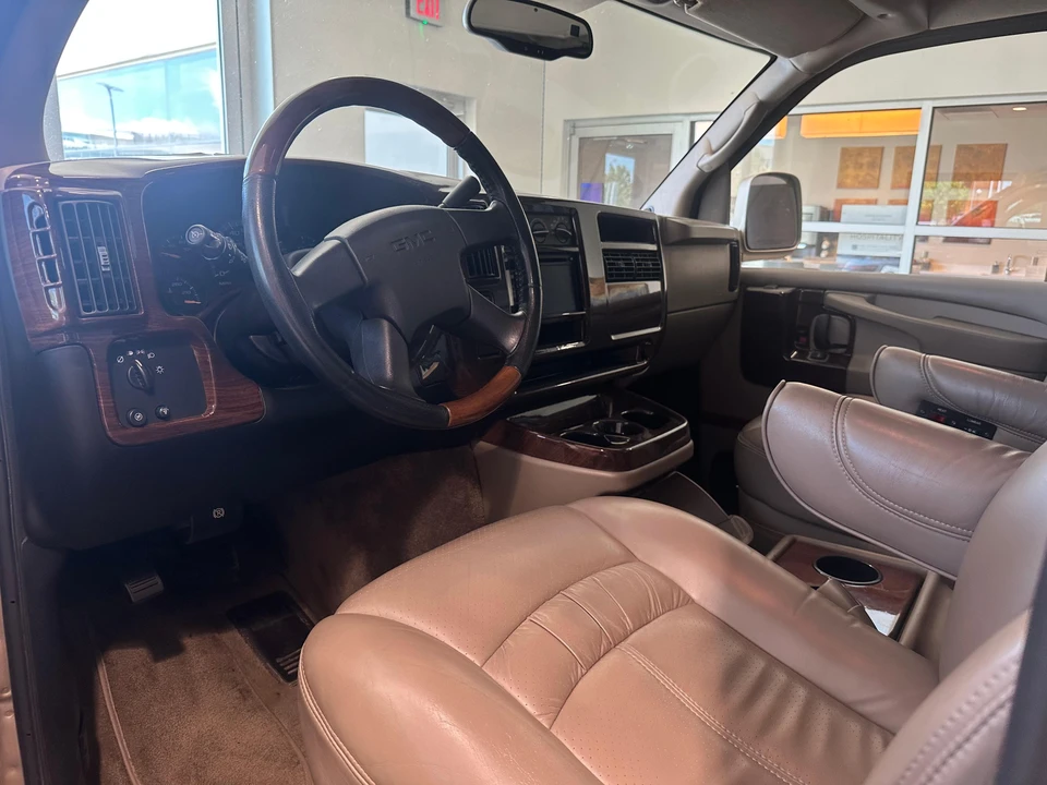 2007 GMC Savana - Image 27 of 31