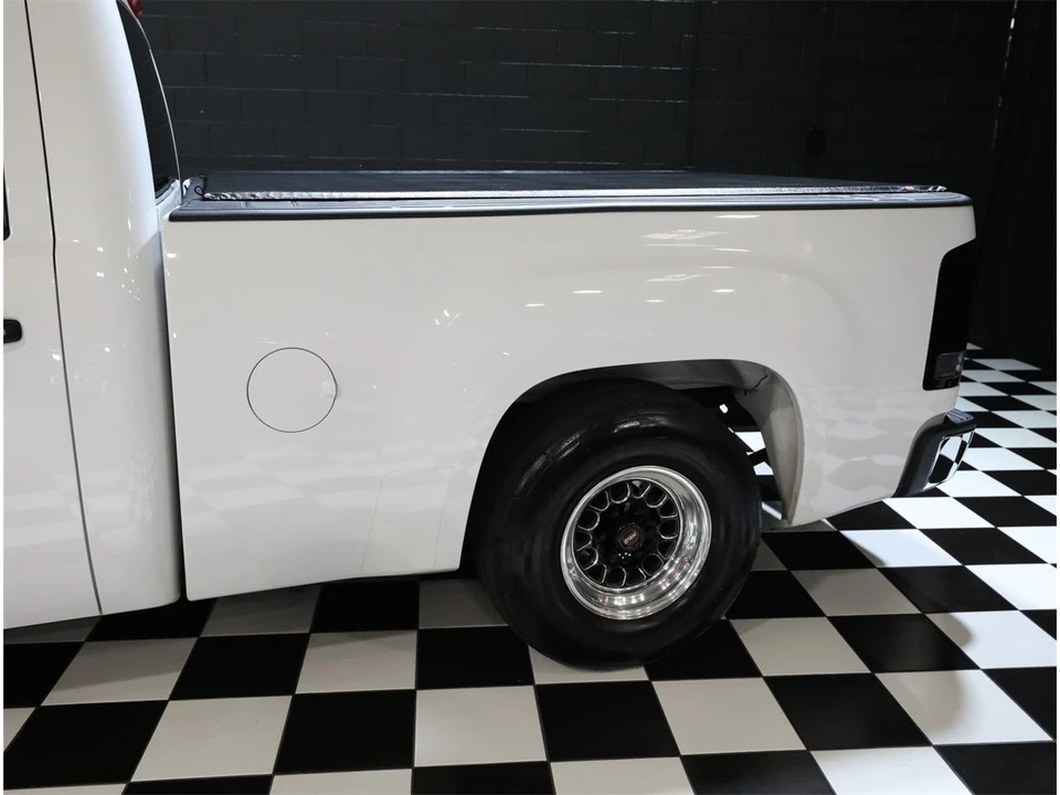 2007 GMC Sierra 2nd Gen - Image 29 of 31