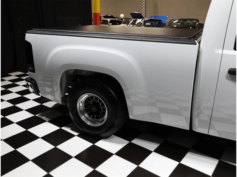 2007 GMC Sierra 2nd Gen - Image 18 of 31