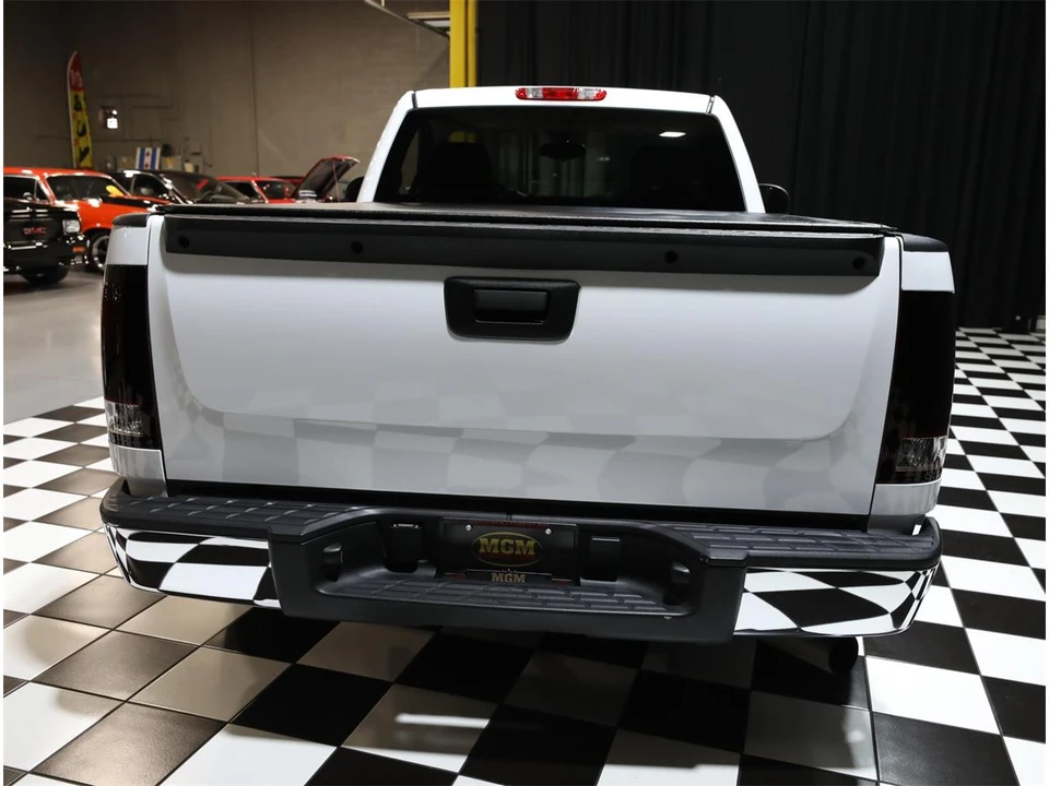 2007 GMC Sierra 2nd Gen - Image 22 of 31