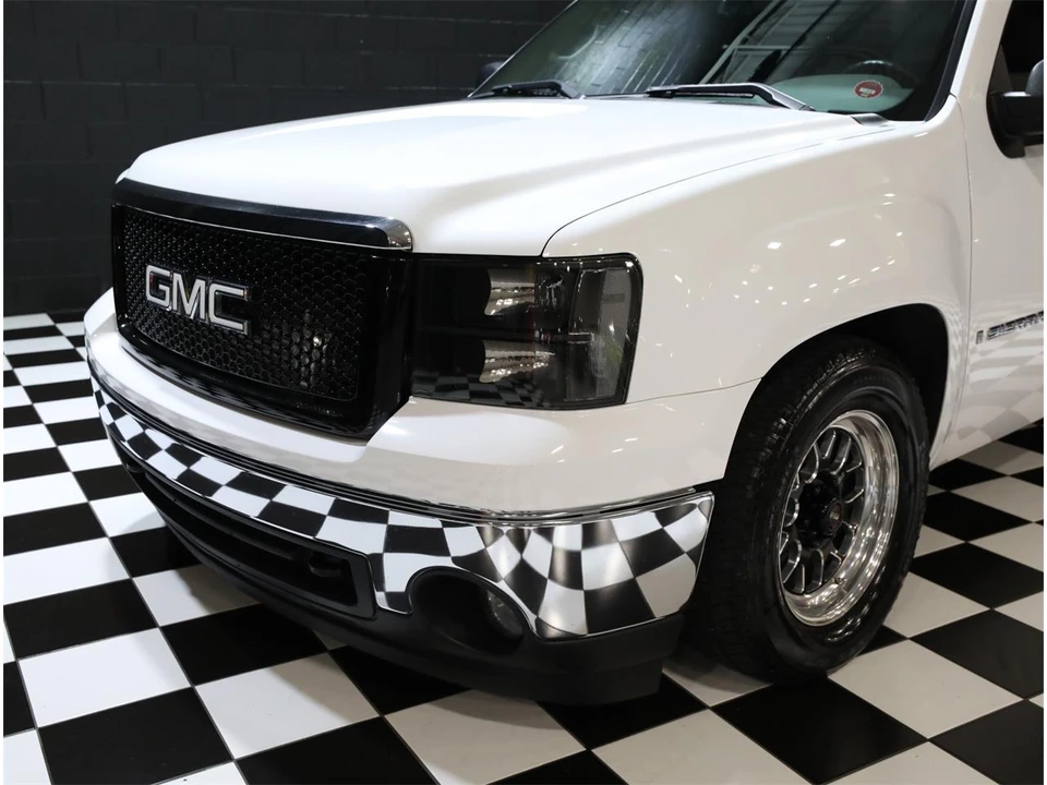 2007 GMC Sierra 2nd Gen - Image 7 of 31
