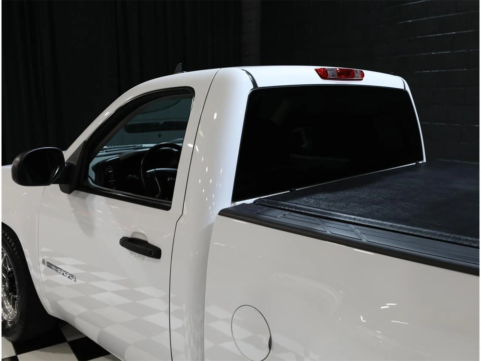 2007 GMC Sierra 2nd Gen - Image 28 of 31
