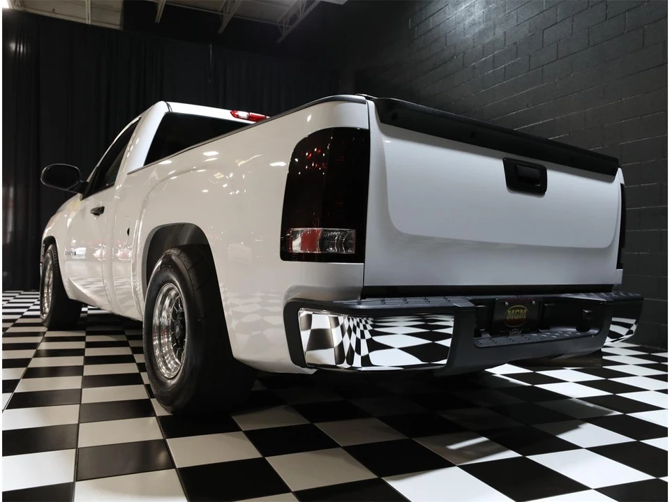 2007 GMC Sierra 2nd Gen - Image 24 of 31