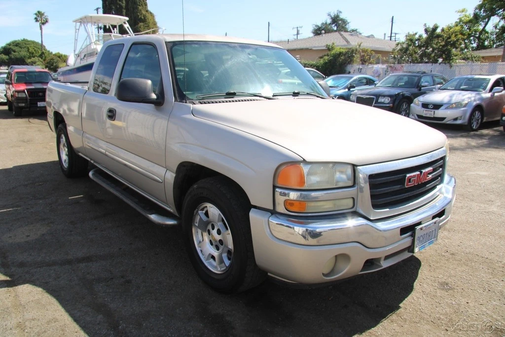 2007 GMC Sierra 2nd Gen - Image 10 of 21