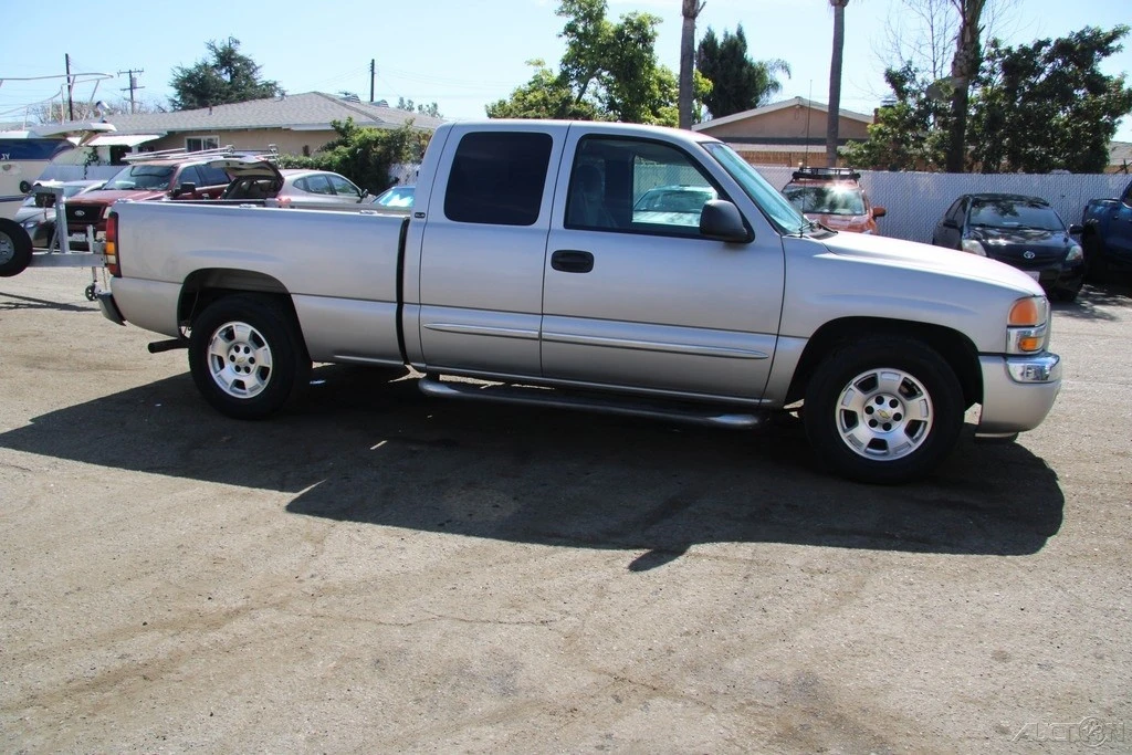 2007 GMC Sierra 2nd Gen - Image 9 of 21