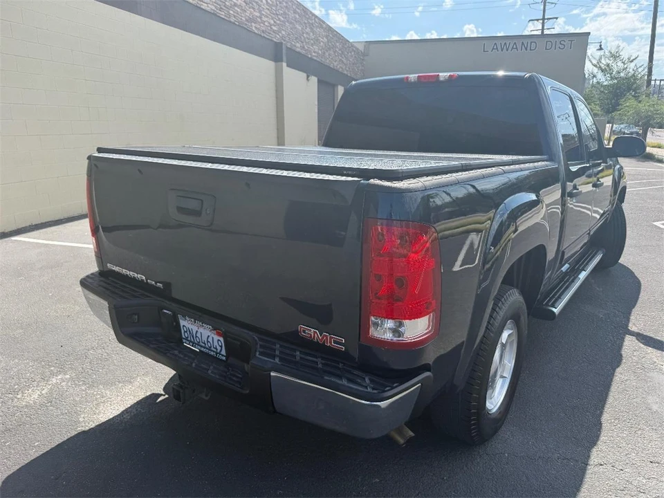 2007 GMC Sierra 3rd Gen - Image 7 of 27