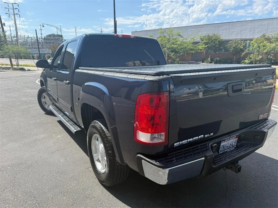 2007 GMC Sierra 3rd Gen - Image 9 of 27