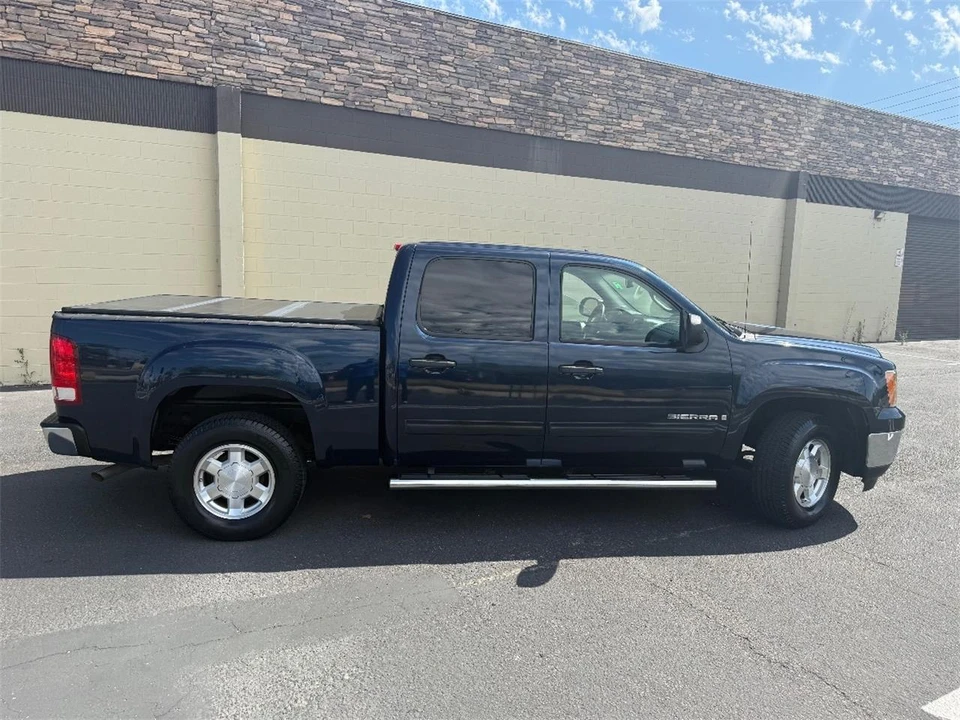 2007 GMC Sierra 3rd Gen - Image 12 of 27