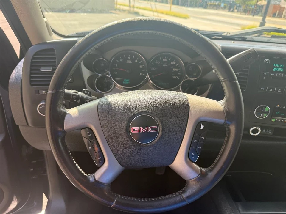 2007 GMC Sierra 3rd Gen - Image 24 of 27