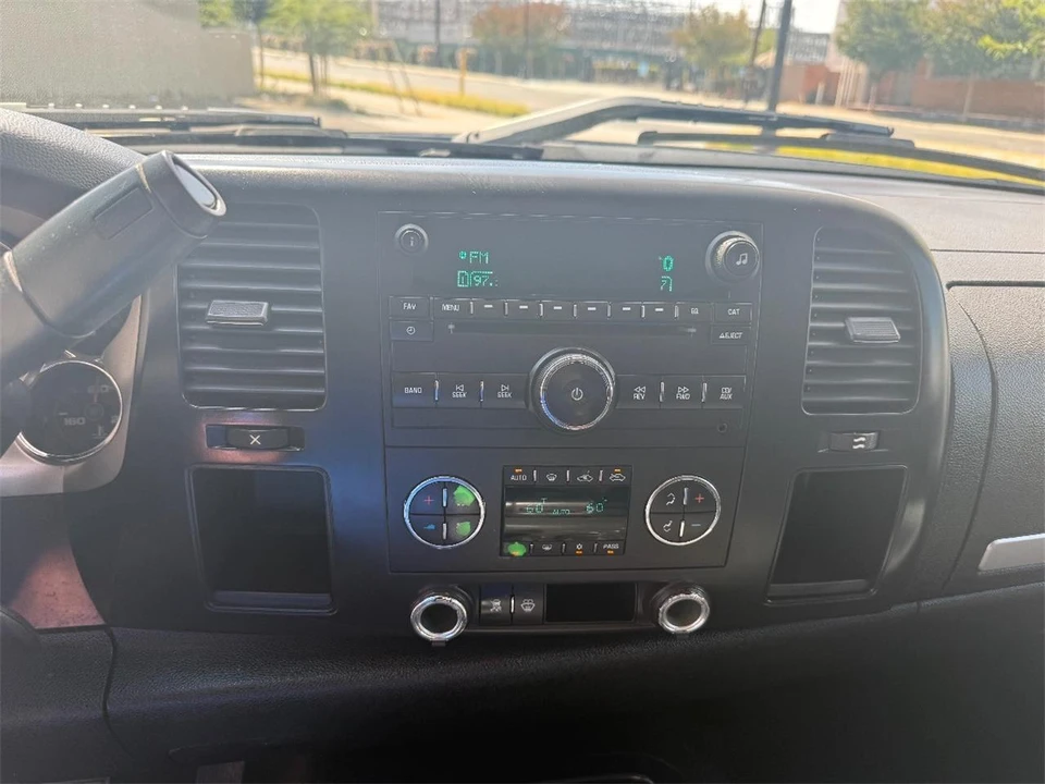 2007 GMC Sierra 3rd Gen - Image 26 of 27
