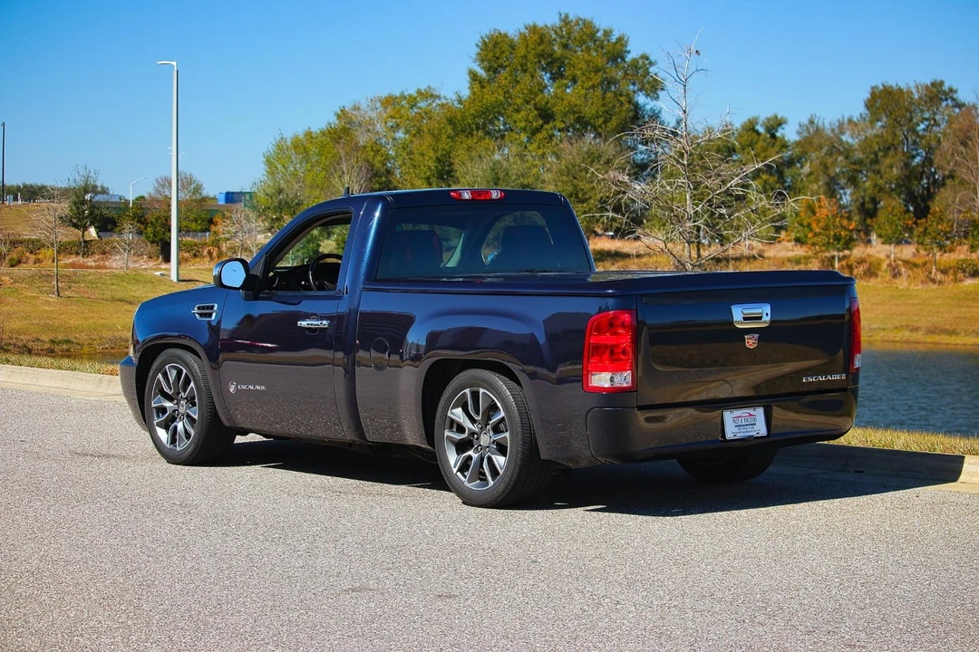2007 GMC Sierra 2nd Gen - Image 4 of 31
