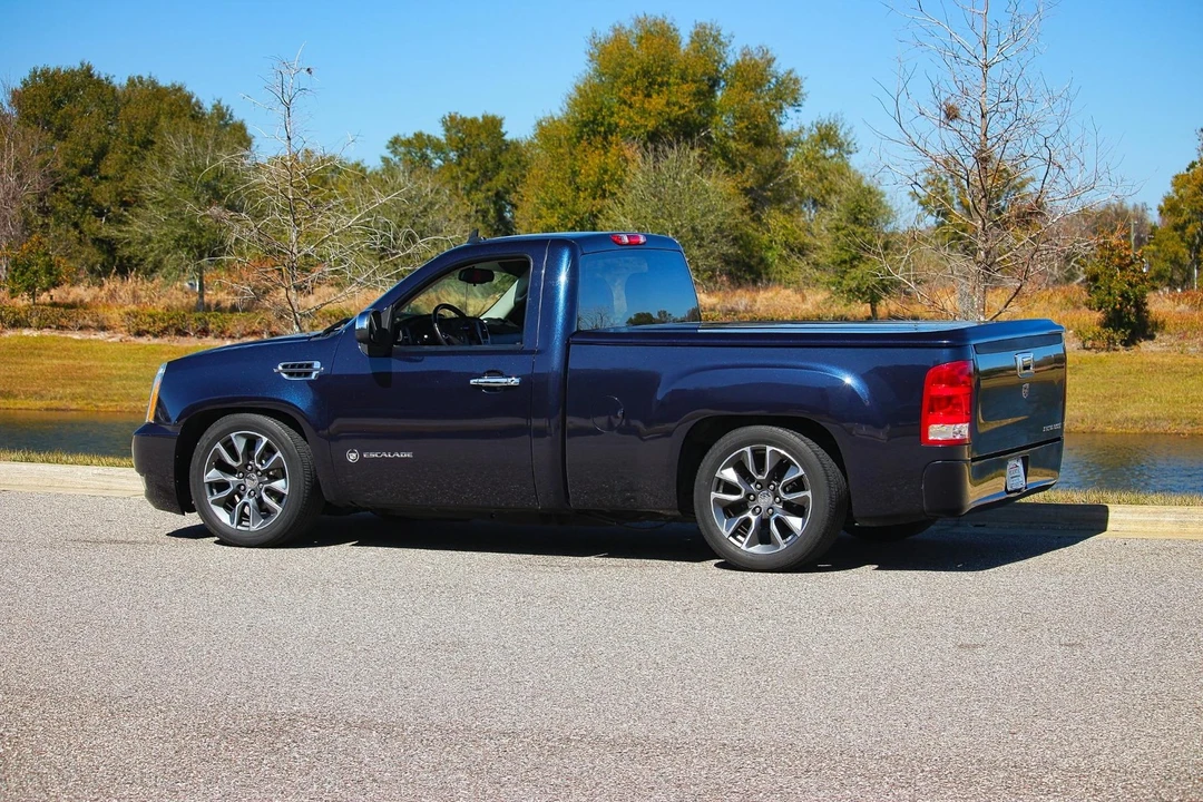 2007 GMC Sierra 2nd Gen - Image 18 of 31