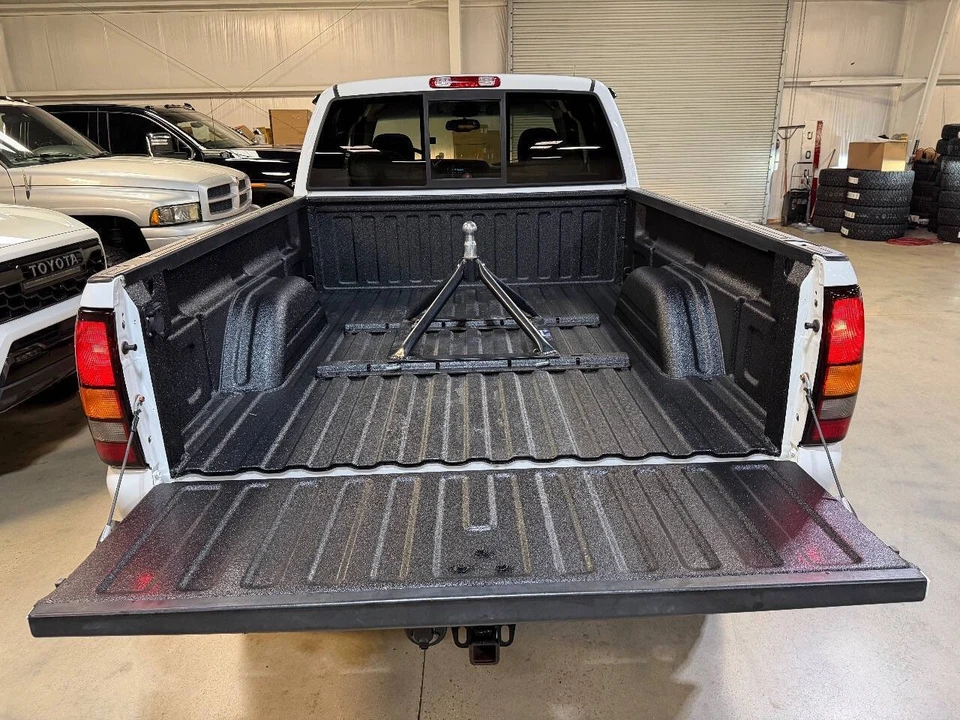 2007 GMC Sierra 1st Gen - Image 8 of 12