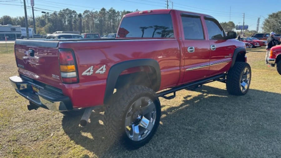 2007 GMC Sierra - Image 8 of 21