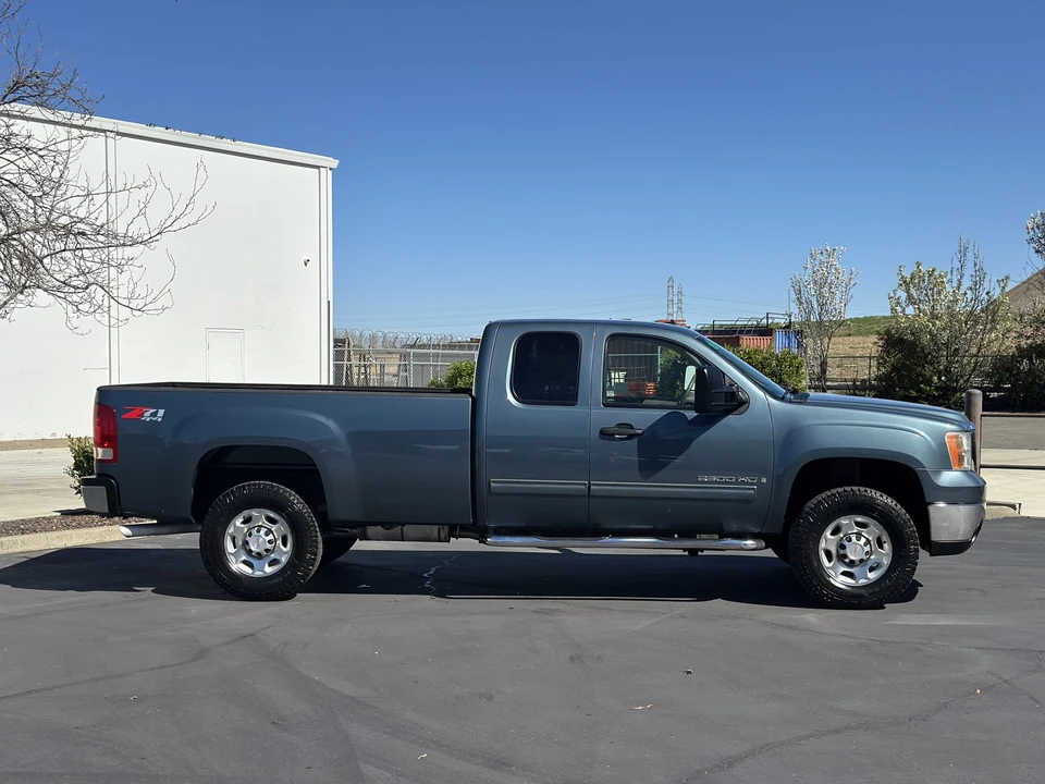 2007 GMC Sierra Heavy Duty 3rd Gen - Image 28 of 31