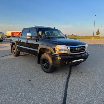 2007 GMC Sierra (Classic) 1500 Denali Crew Cab