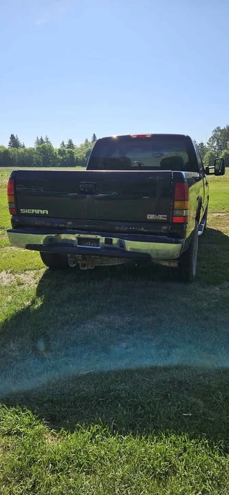 2007 GMC Sierra 2nd Gen - Image 6 of 9