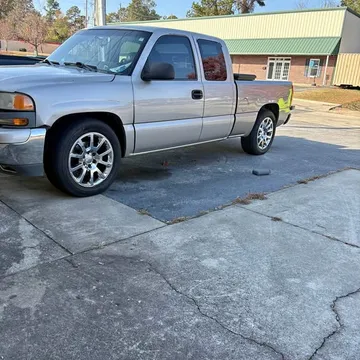 2007 GMC Sierra (Classic) 1500 Extended Cab SL Pickup 4D 6 1/2 ft