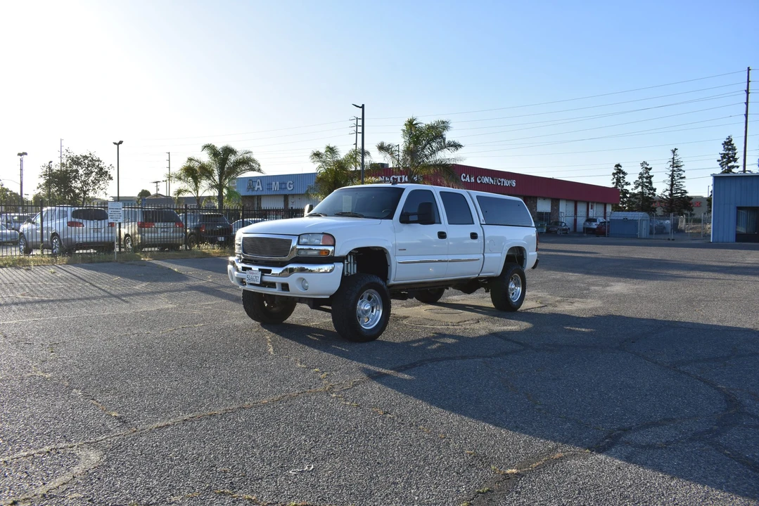2007 GMC Sierra Heavy Duty 2nd Gen - Image 4 of 31