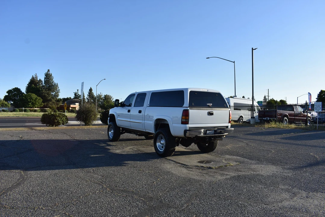2007 GMC Sierra Heavy Duty 2nd Gen - Image 7 of 31