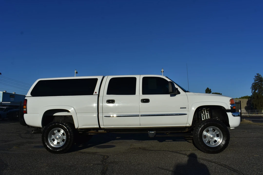 2007 GMC Sierra Heavy Duty 2nd Gen - Image 17 of 31