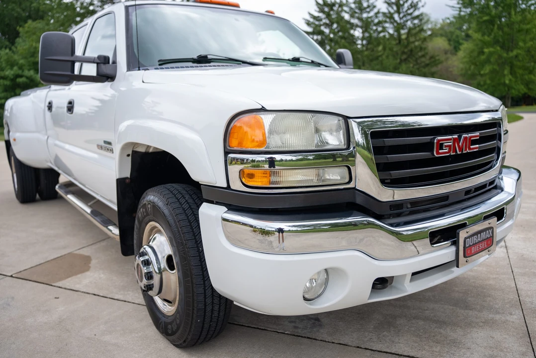 2007 GMC Sierra Heavy Duty 2nd Gen - Image 13 of 31