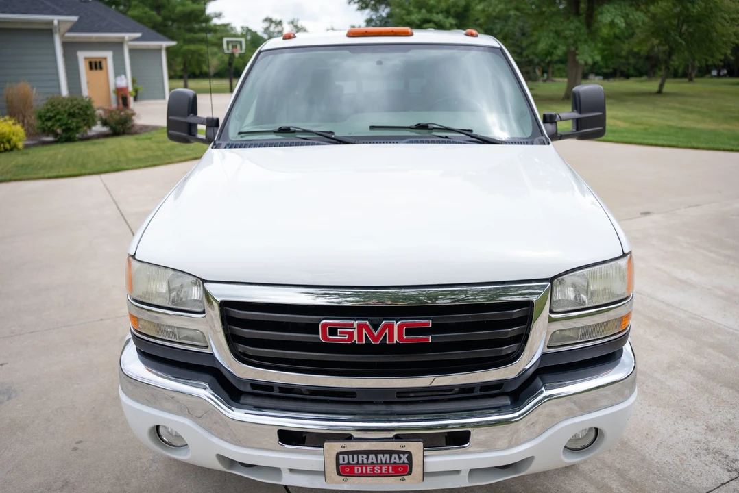 2007 GMC Sierra Heavy Duty 2nd Gen - Image 9 of 31