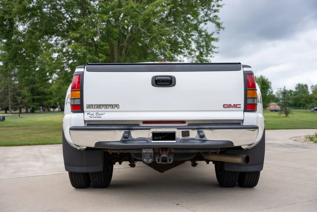 2007 GMC Sierra Heavy Duty 2nd Gen - Image 24 of 31